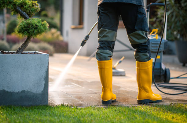Best Garage Pressure Washing  in Woodstock, IL